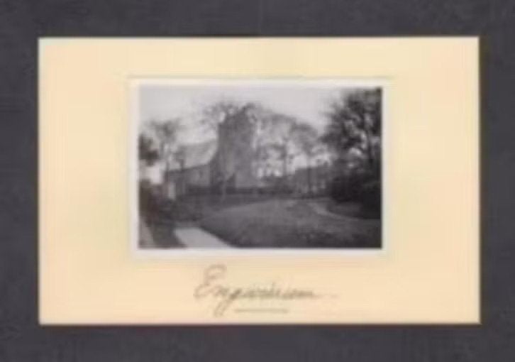 Foto Engwierum Friesland Kerk Jaren 30., Verzamelen, Foto's en Prenten, Foto, Ophalen of Verzenden, Zo goed als nieuw, Gebouw