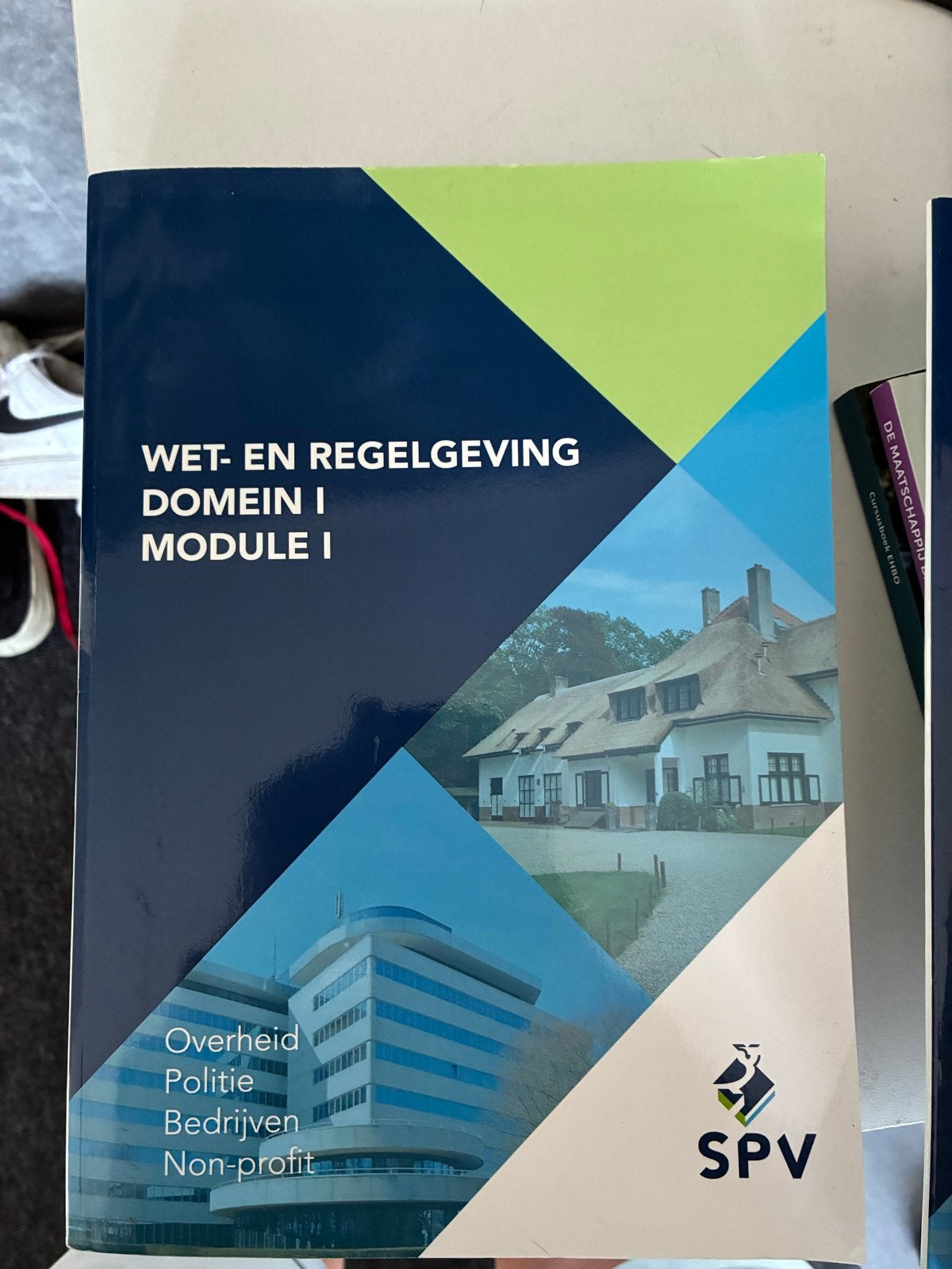 Boeken HBO HTV opleiding (ook los te koop), Ophalen, Gamma, Gelezen, HBO