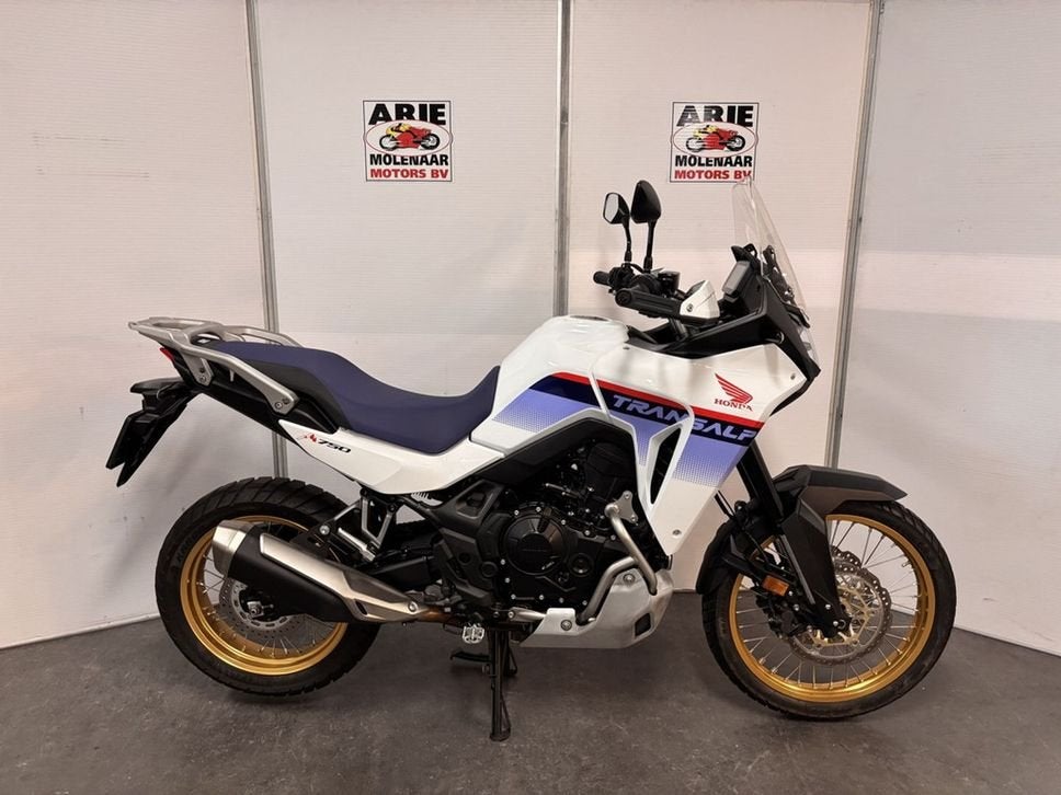 Honda XL 750 Transalp (bj 2024), 2 cilinders, HONDA, Motorrijbewijs A, Bedrijf