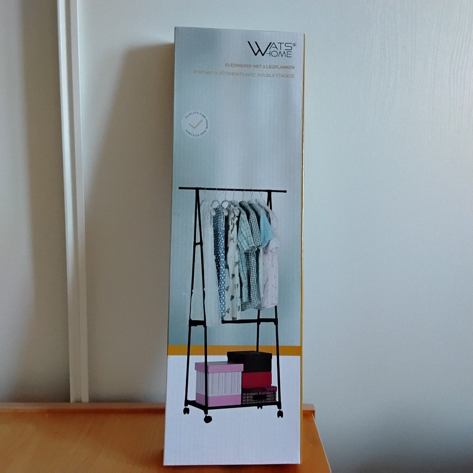 Kledingrek met 2 legplanken. Nieuw, Kleding | Dames, Kledingrekken, Ophalen of Verzenden, Nieuw