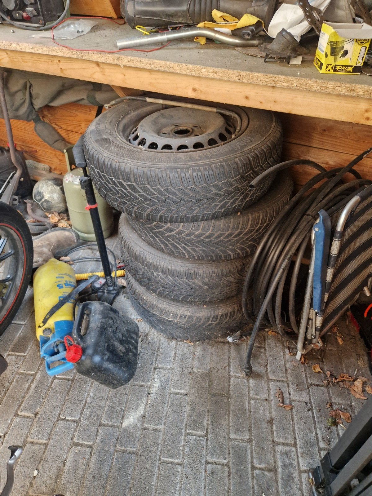winterbanden 4 stuks voor een golf, Auto diversen, Ophalen