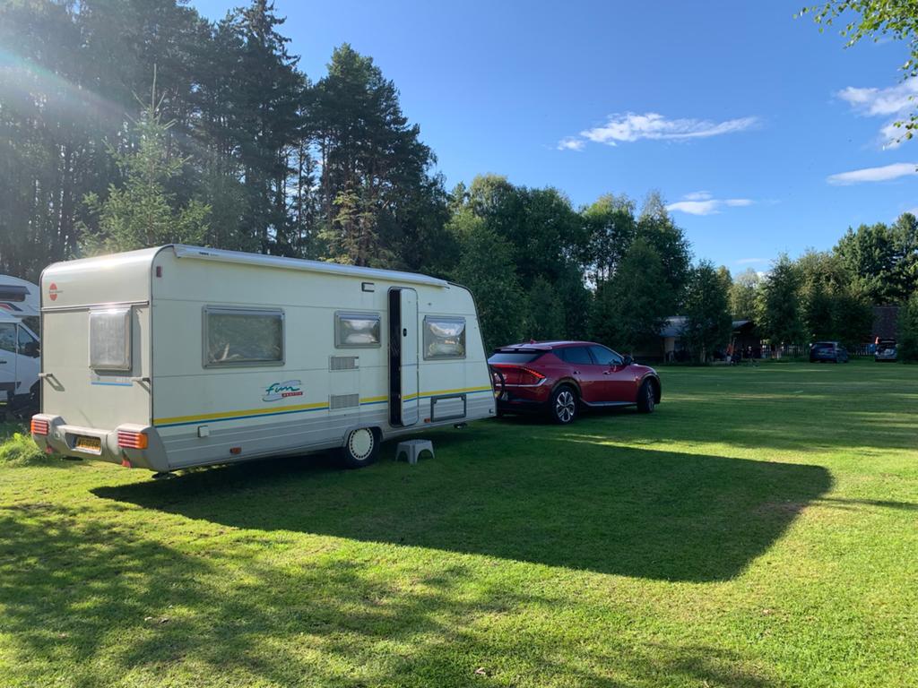 Bürstner TK 480 Fun Sportiv – 5 slaapplaatsen, zeer compleet, Caravans en Kamperen, Caravans, Particulier, Rondzit, Luifel