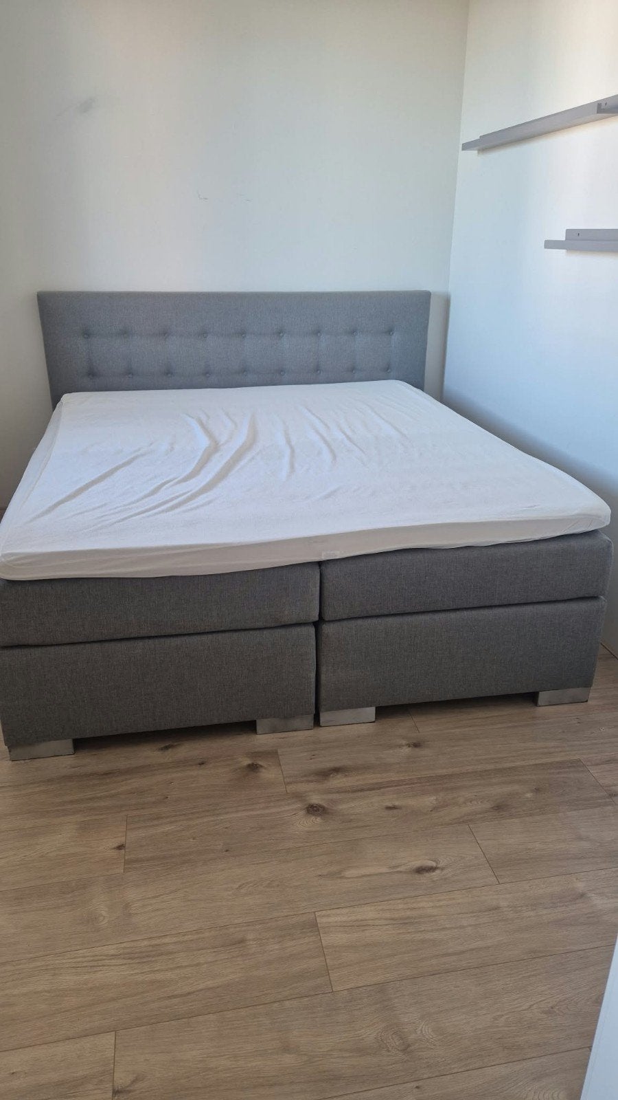 Tweepersoons boxspring bed met gestoffeerd hoofdbord, Ophalen, Gebruikt, 210 cm, Tweepersoons