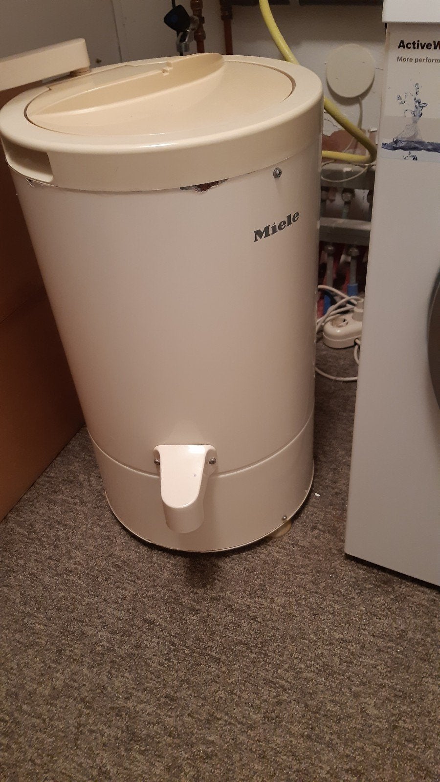 Retro Miele  Centrifuge, Witgoed en Apparatuur, Ophalen, 1200 tot 1600 toeren, Gebruikt, Minder dan 85 cm