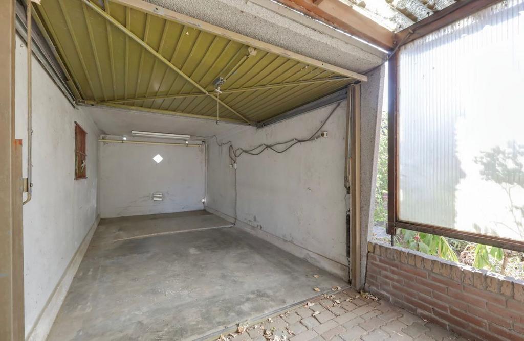 GRATIS!!! Betonnen prefab garage, Ophalen of Verzenden, Kunststof, Overige typen