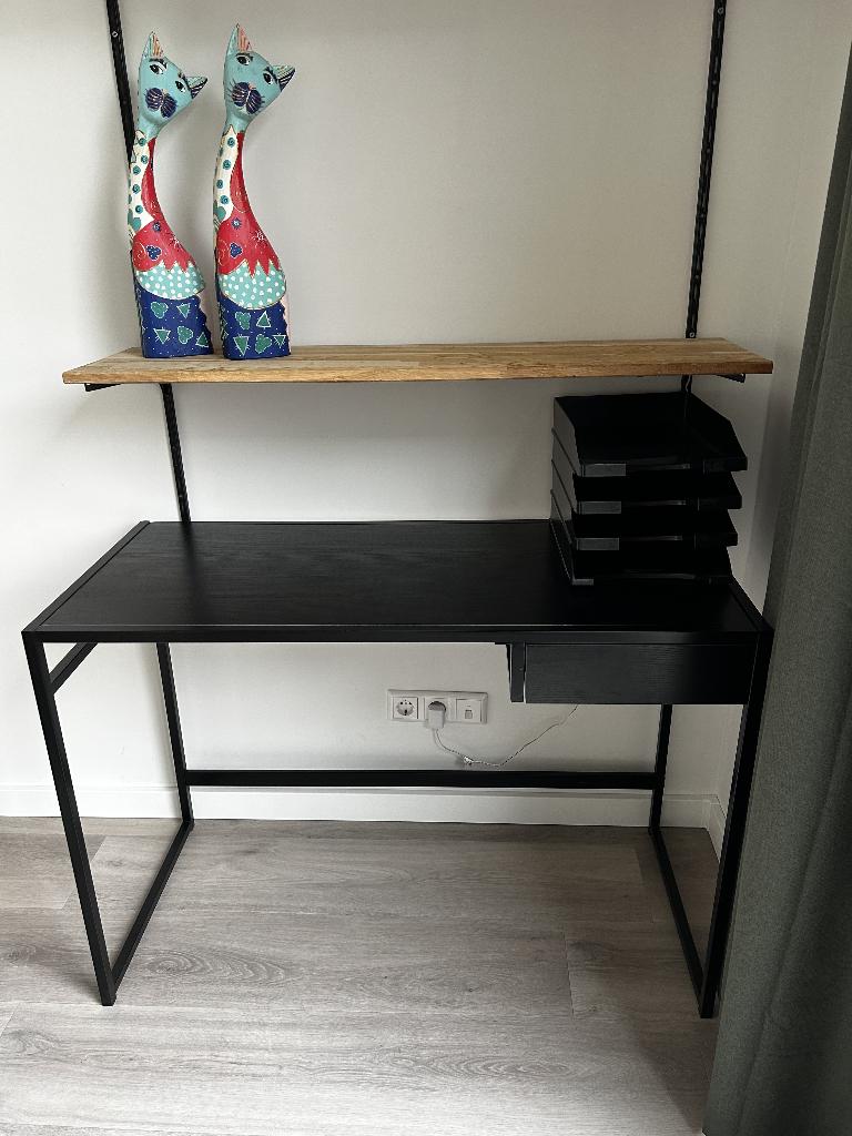 Zwart bureau, Huis en Inrichting, Bureaus, Ophalen, Zwart, Gebruikt, 110 cm