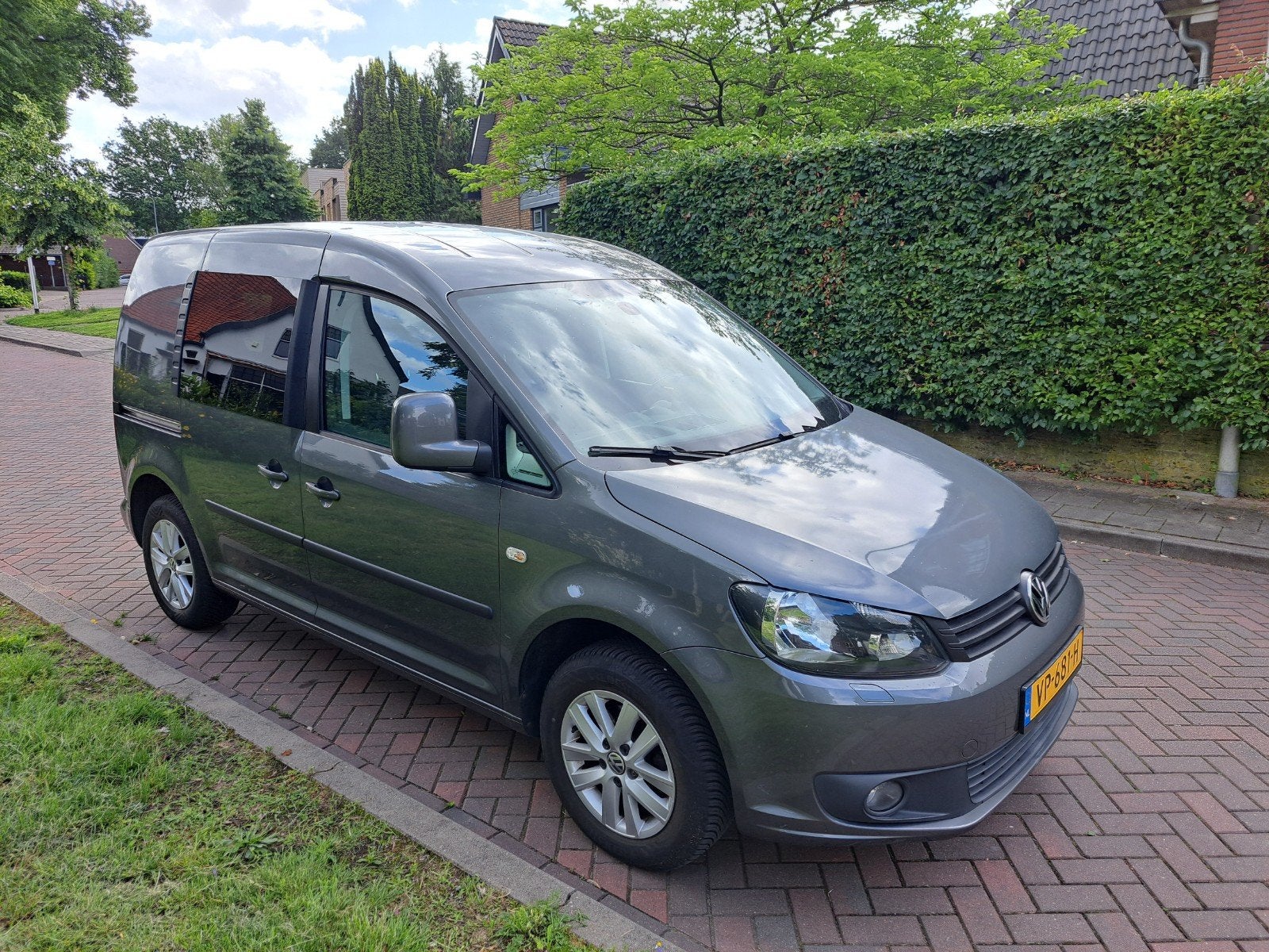 Volkswagen Caddy 1.6 D  Edition 55KW 2015 * Emissie klasse 5, Auto's, Bestelauto's, Voorwielaandrijving, Euro 5, Stof, 4 cilinders