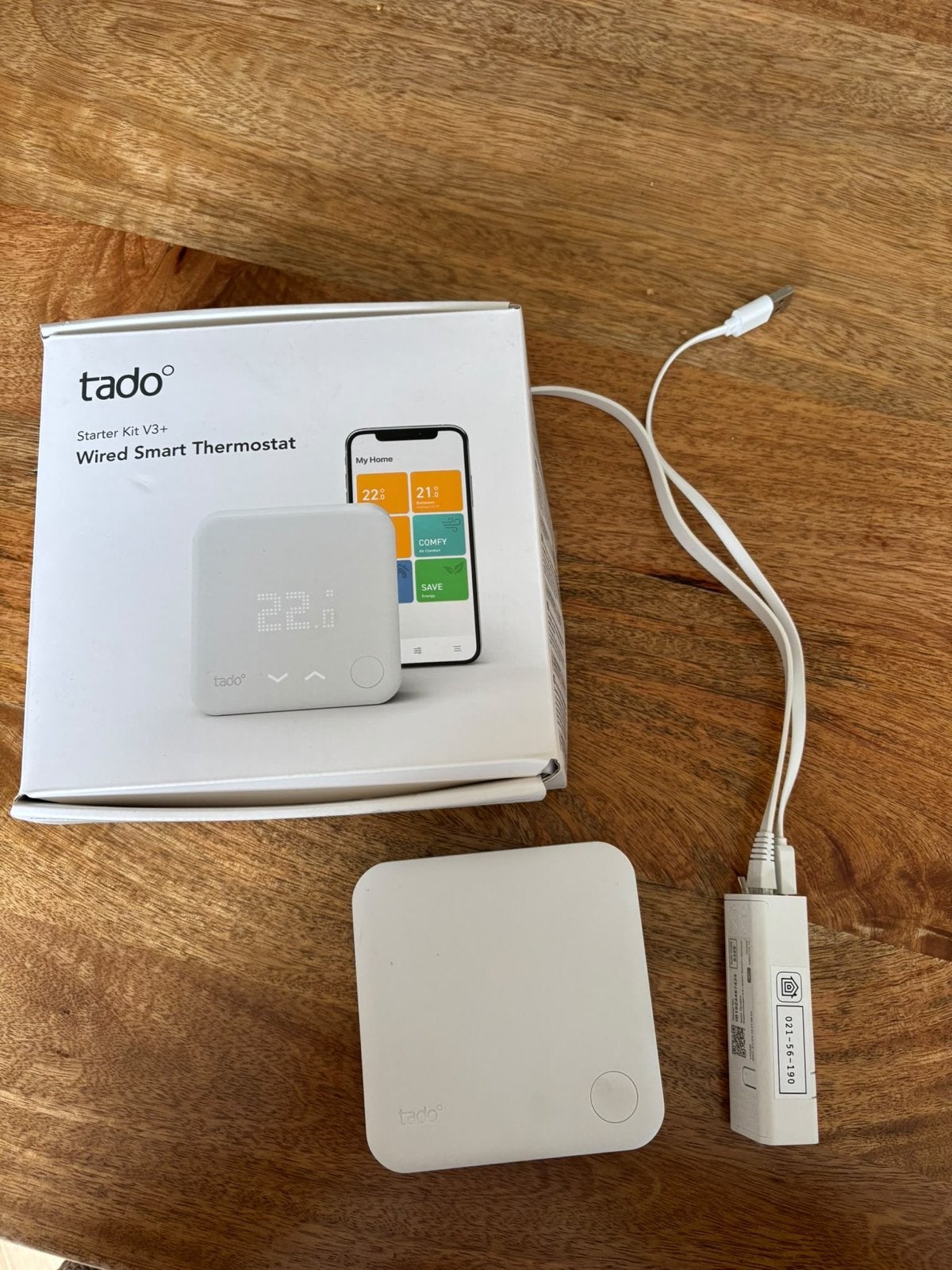 Tado Starter Kit V3+ Bedrade Slimme Thermostaat, Ophalen of Verzenden, Slimme thermostaat, Zo goed als nieuw