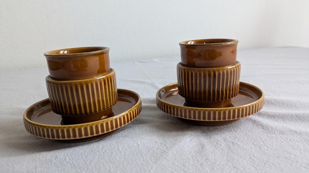 Tognana Italy 2 kop en schotels Vintage Retro, Huis en Inrichting, Keuken | Servies, Ophalen of Verzenden, Aardewerk, Overige stijlen