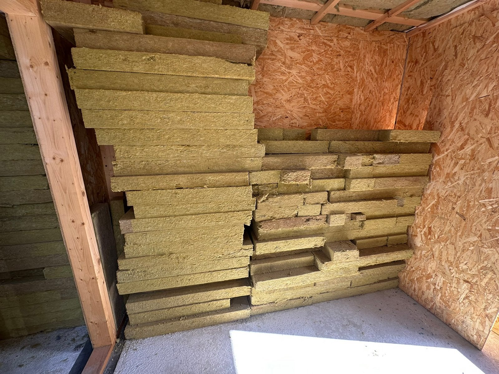Te koop: Restpartij ROCKWOOL Frontrock Super isolatie 100mm, Ophalen, Steenwol, Zo goed als nieuw, Muurisolatie