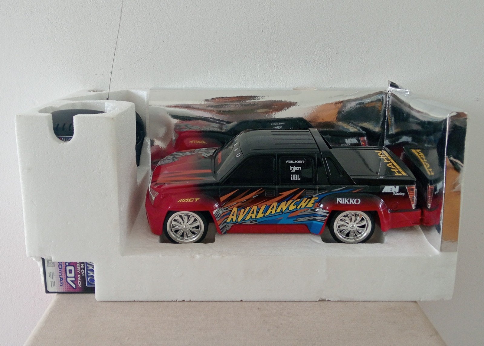 RC Nikko Chevy Avalanche scale 1:16, Hobby en Vrije tijd, Modelbouw | Radiografisch | Auto's, Ophalen of Verzenden, Zo goed als nieuw