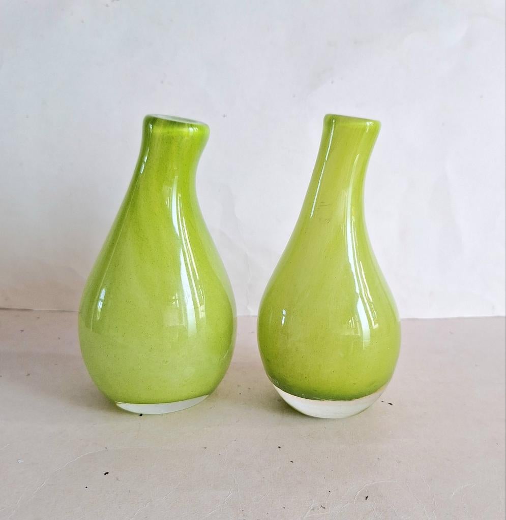 Fidrio Holland 2 dikwandige kristallen groene vaasjes Pisa., Ophalen of Verzenden