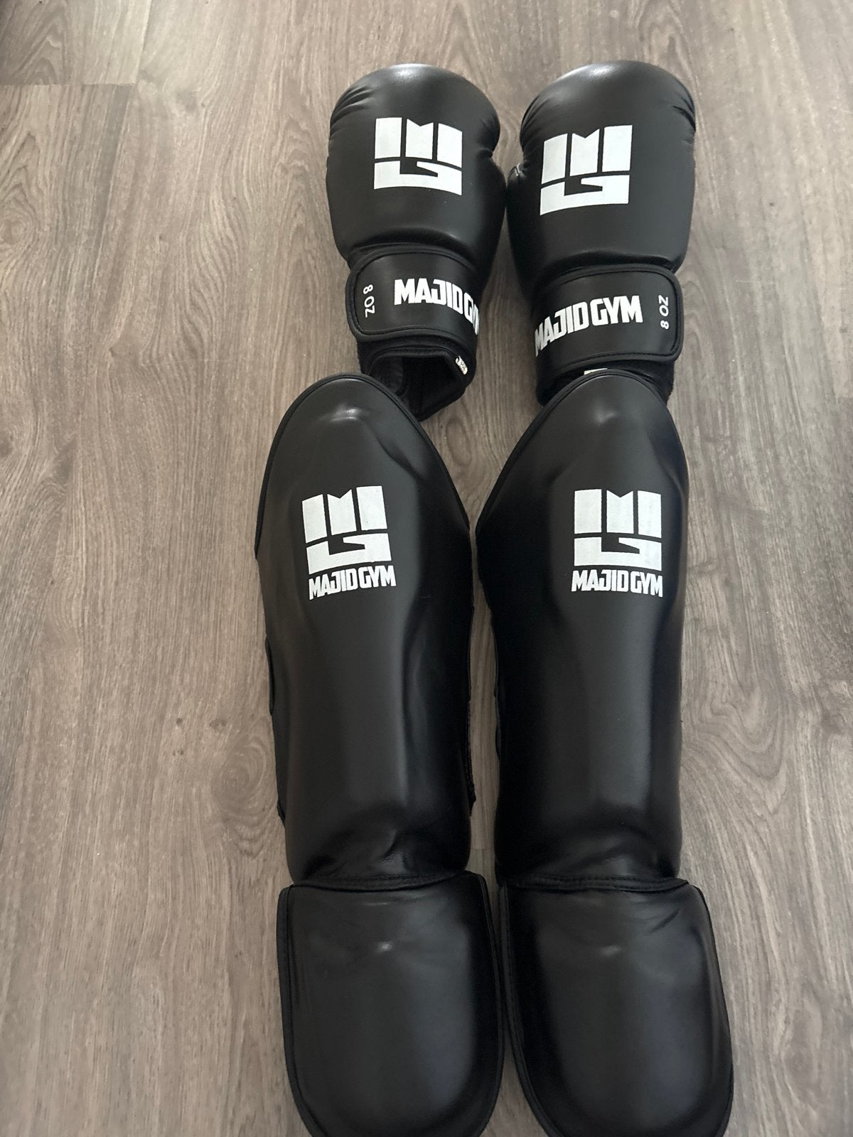 Kickboks set Majidgym - Zo goed als nieuw, Ophalen of Verzenden, Zo goed als nieuw, Overige, Vechtsportbescherming