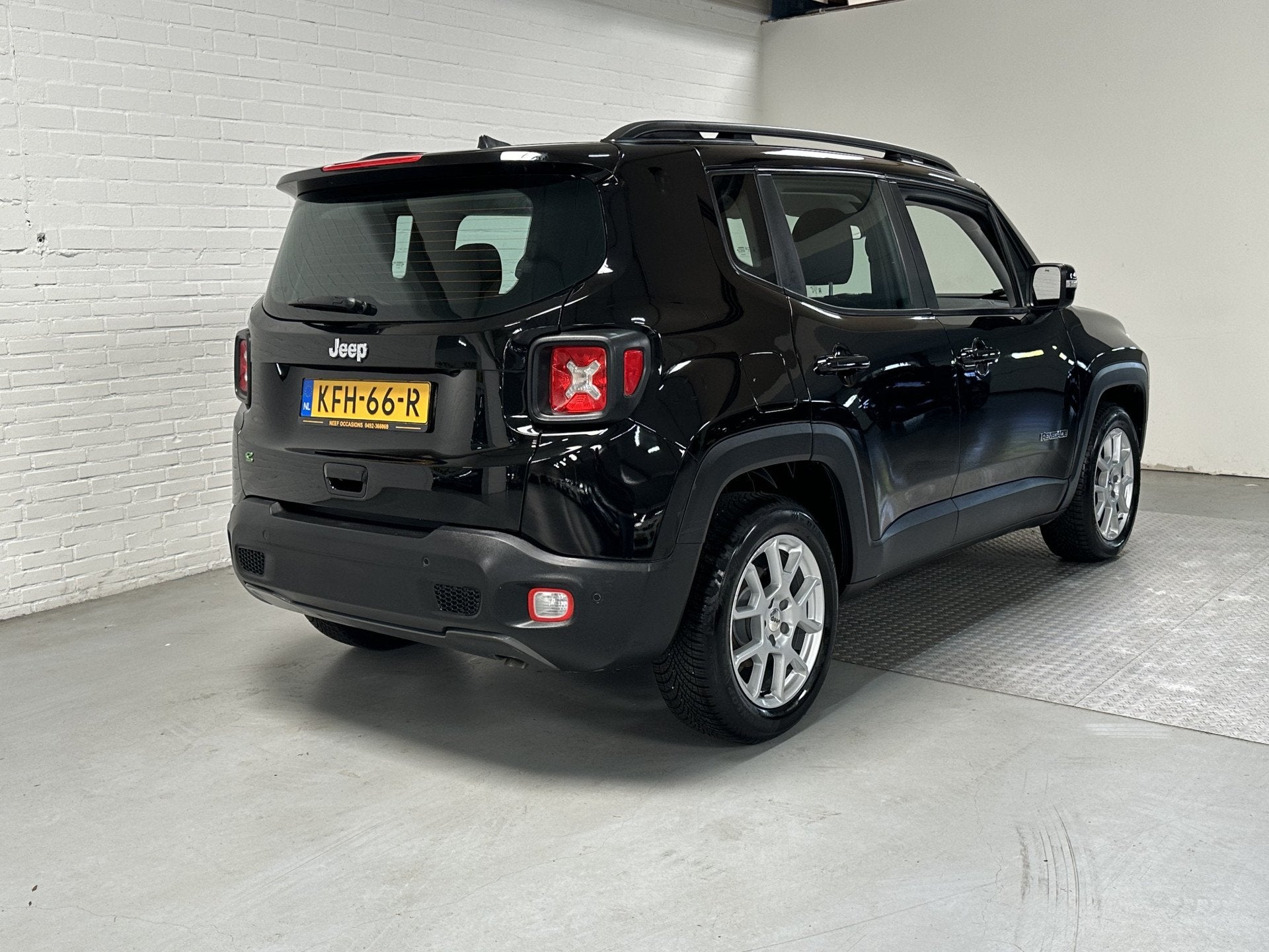 Jeep Renegade 1.5T e-Hybrid Longitude CLIMA / CRUISE / HYBRI, Auto's, Jeep, Stof, Gebruikt, Euro 6, 4 cilinders