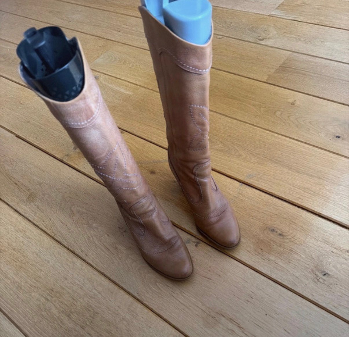 Hoge leren laars maat 38, Kleding | Dames, Hoge laarzen, Beige, Ophalen of Verzenden, Gedragen