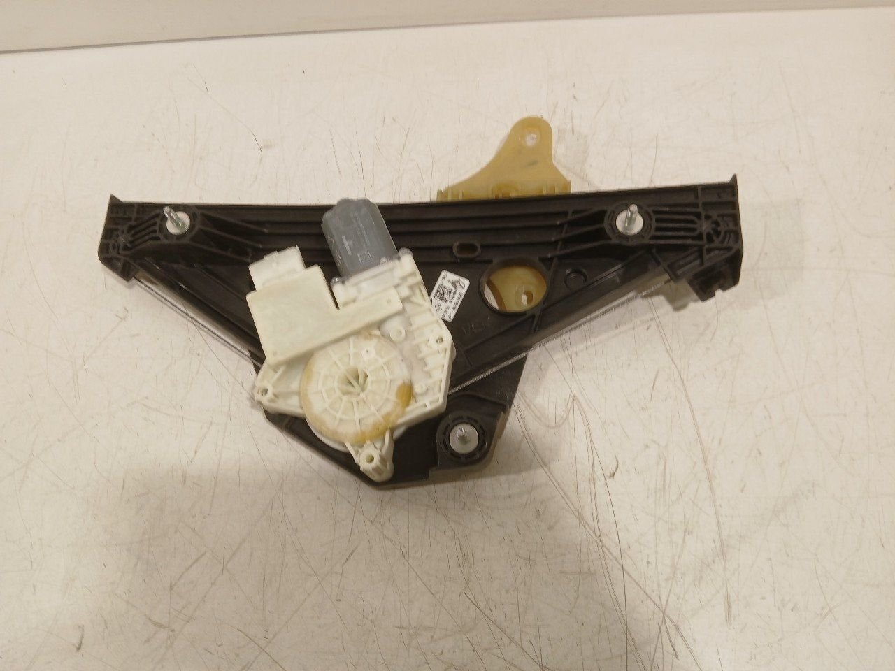 Raammechaniek elektrisch links achter Renault Clio, Onderdelen@venauto.nl, Van der Ven Autorecycling B.V., Gebruikt, Ettenseweg 76, 4706 PB Roosendaal, The Netherlands