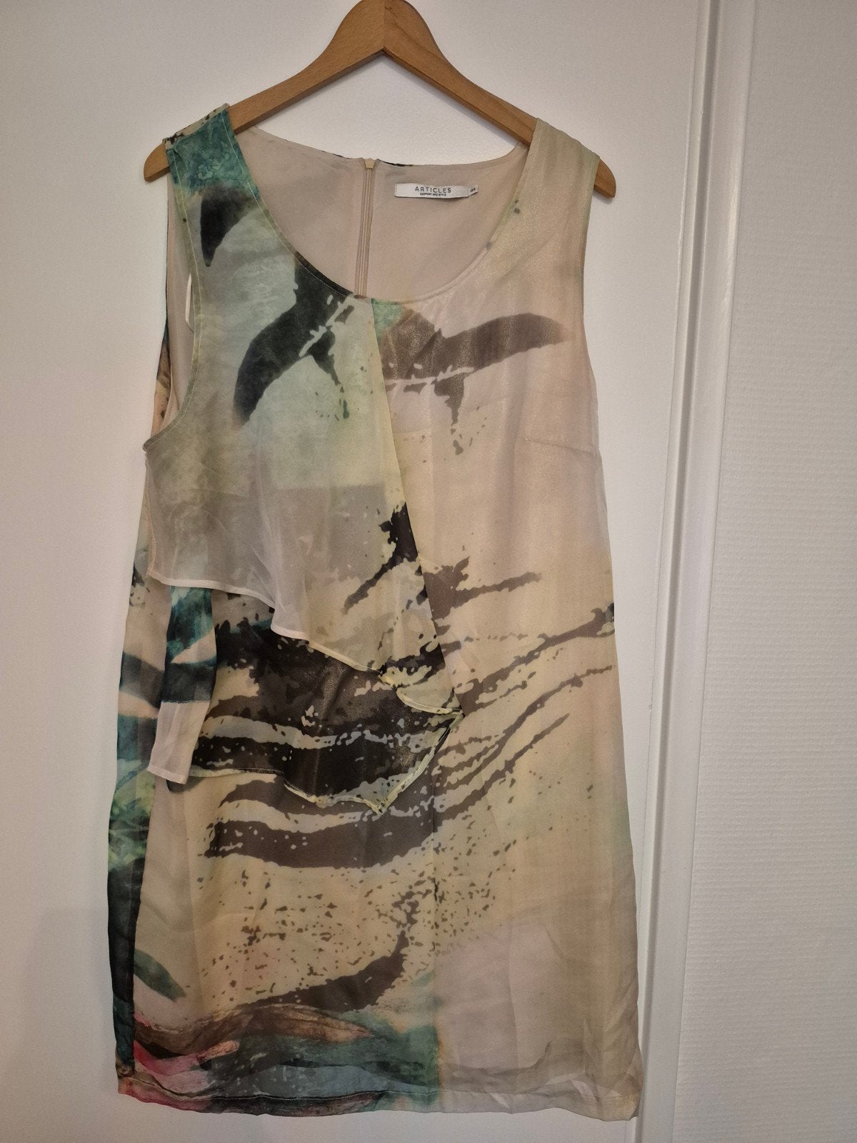Jurk, Kleding | Dames, Ophalen of Verzenden, Zo goed als nieuw, Maat 42/44 (L), Zwart