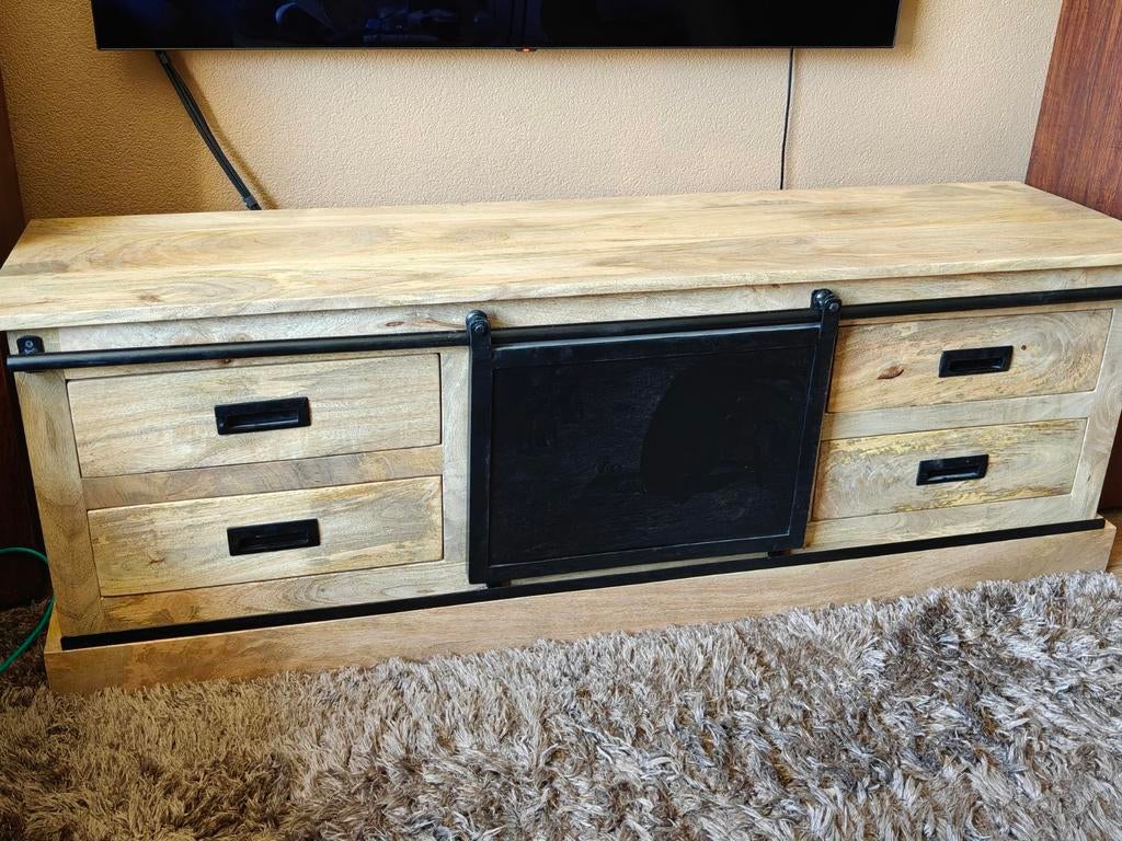 Mango TV meubel 155cm lotte. 2 weken oud., Huis en Inrichting, Kasten | Televisiemeubels, Ophalen, Zo goed als nieuw, 25 tot 50 cm
