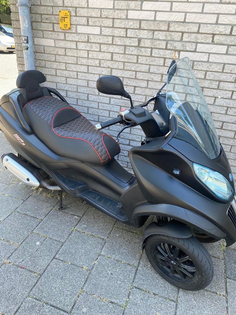 MP3 PIAGGO - TE KOOP -, Fietsen en Brommers, Scooters | Piaggio, Ophalen of Verzenden, Gebruikt, Benzine, Overige modellen