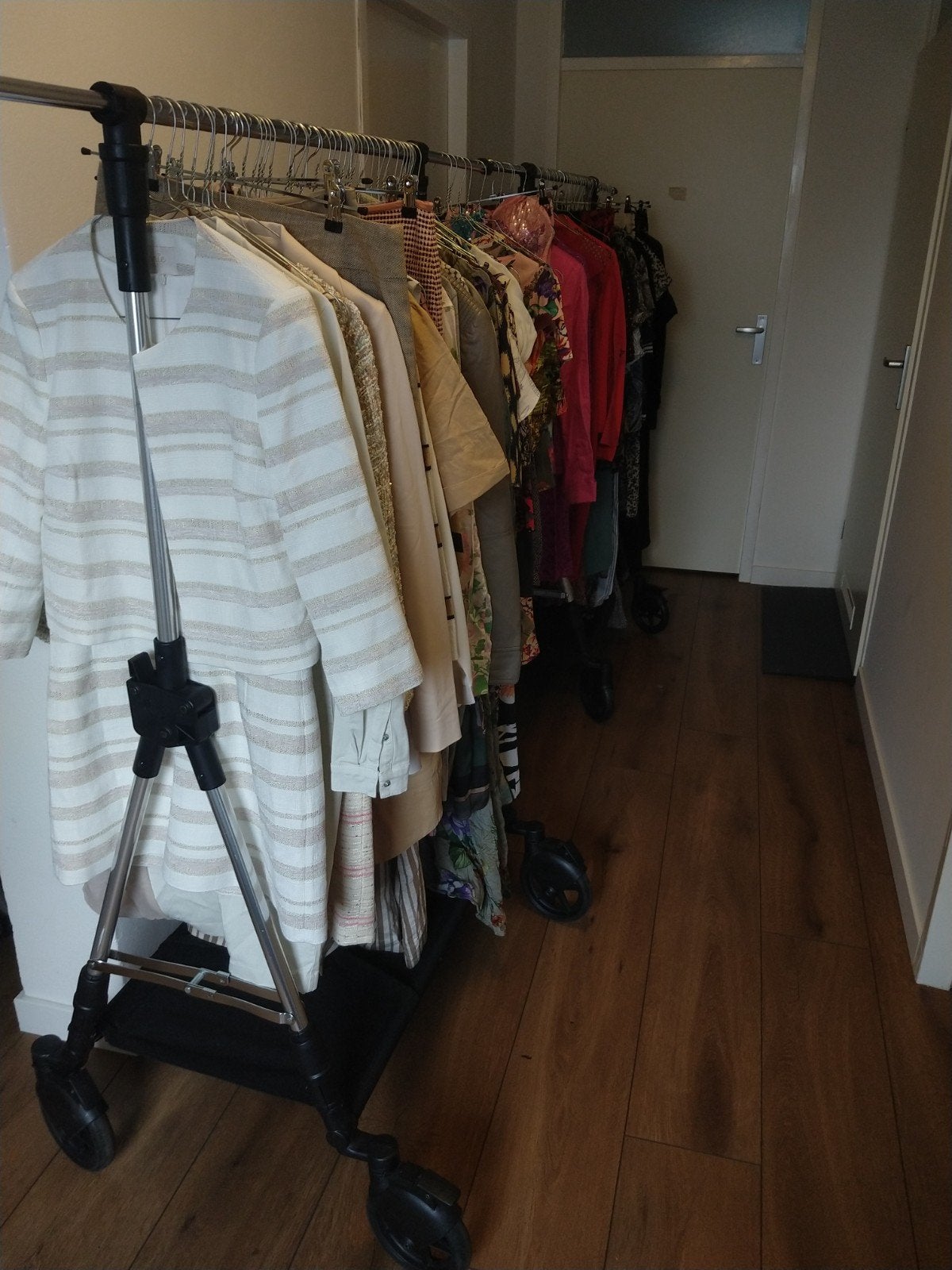 Partij merkkleding vrouw dames mode ruim 100 stuks fashion, Ophalen of Verzenden, Gedragen
