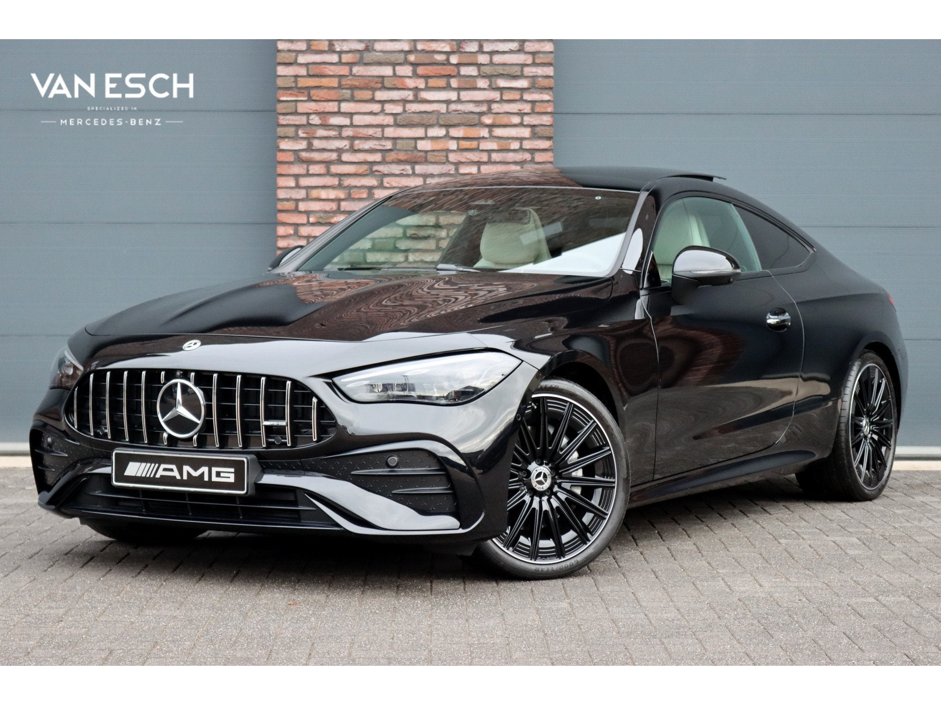 Mercedes-Benz CLE Coupé 200 AMG Line | Distronic | Memory |, Gebruikt, 4 cilinders, Met garantie (alle), 4 stoelen