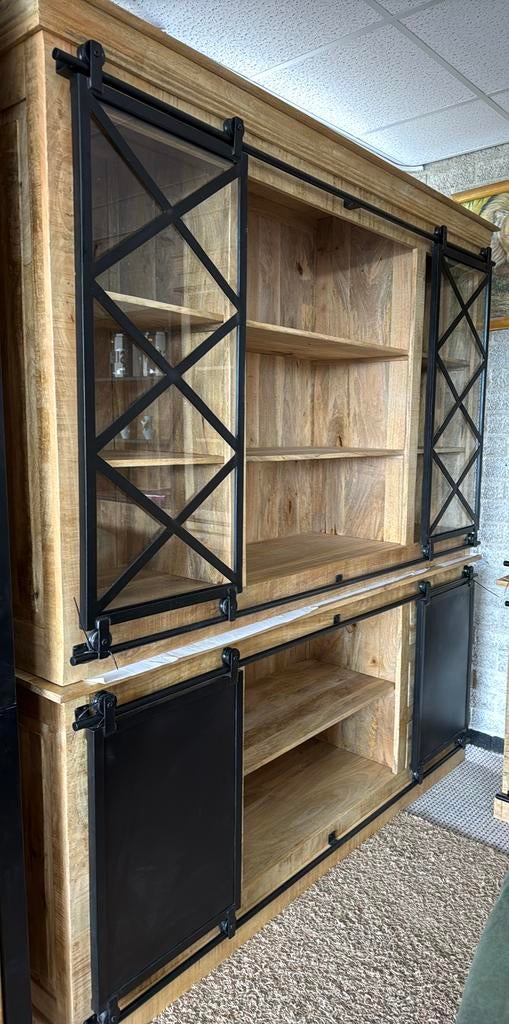 Buffetkast Lotte, Glas, Met deur(en), 200 cm of meer, Buffete kast