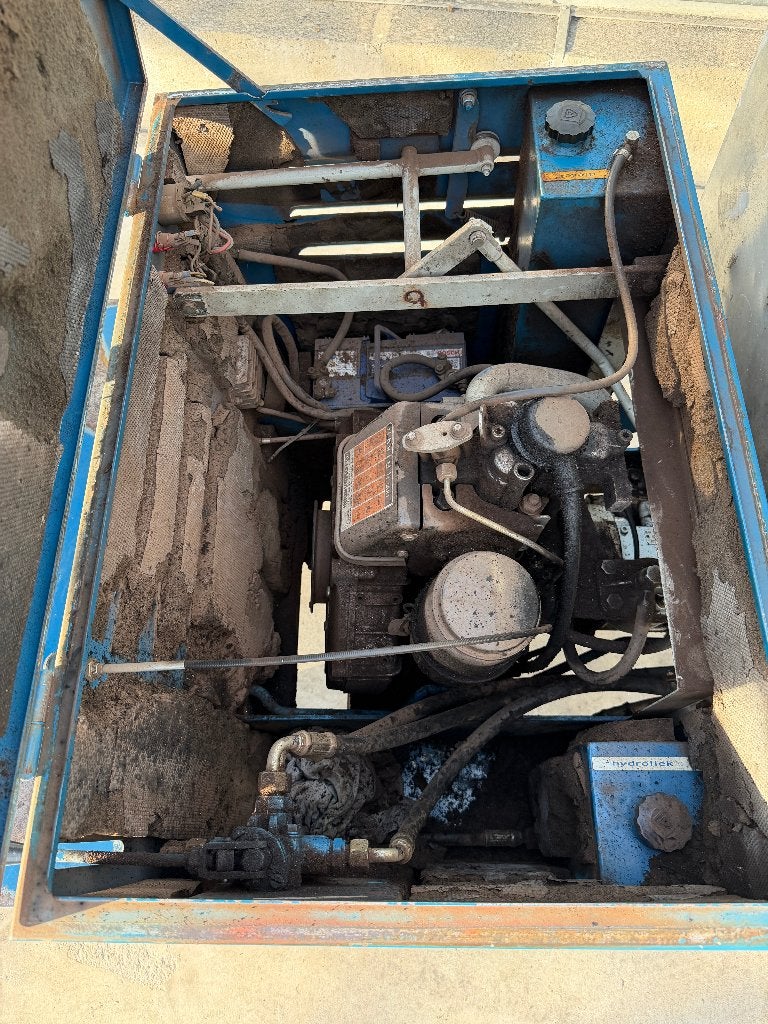 Diesel trekker met hydraulische kiepbak, Gebruikt, Overige typen, Paard of Pony