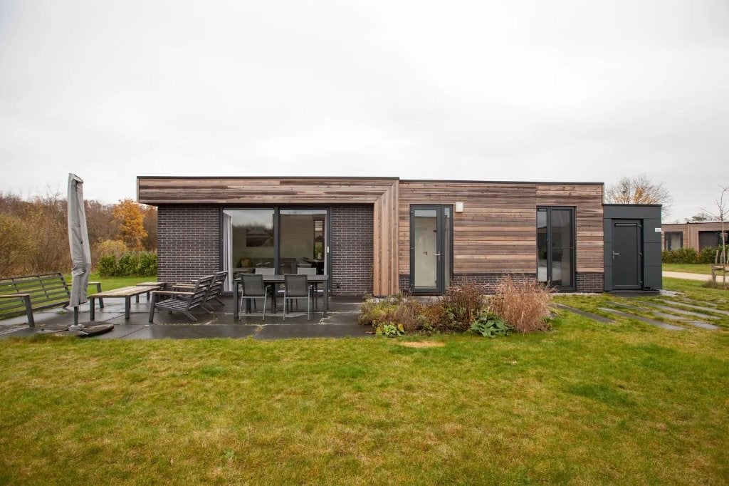 LUXE 4-PERSOONS RECRATIEWONING, Gelderland, 2 slaapkamers, Chalet, 53 m²