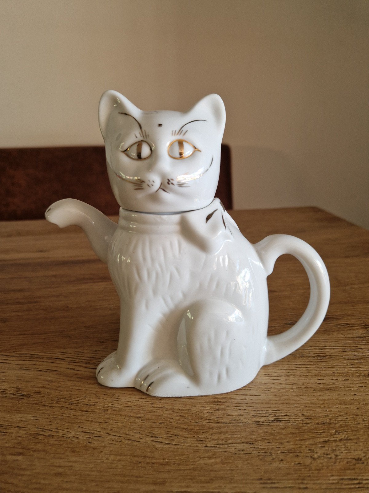 Vintage porseleinen theepot in de vorm van een kat, Antiek en Kunst, Ophalen of Verzenden