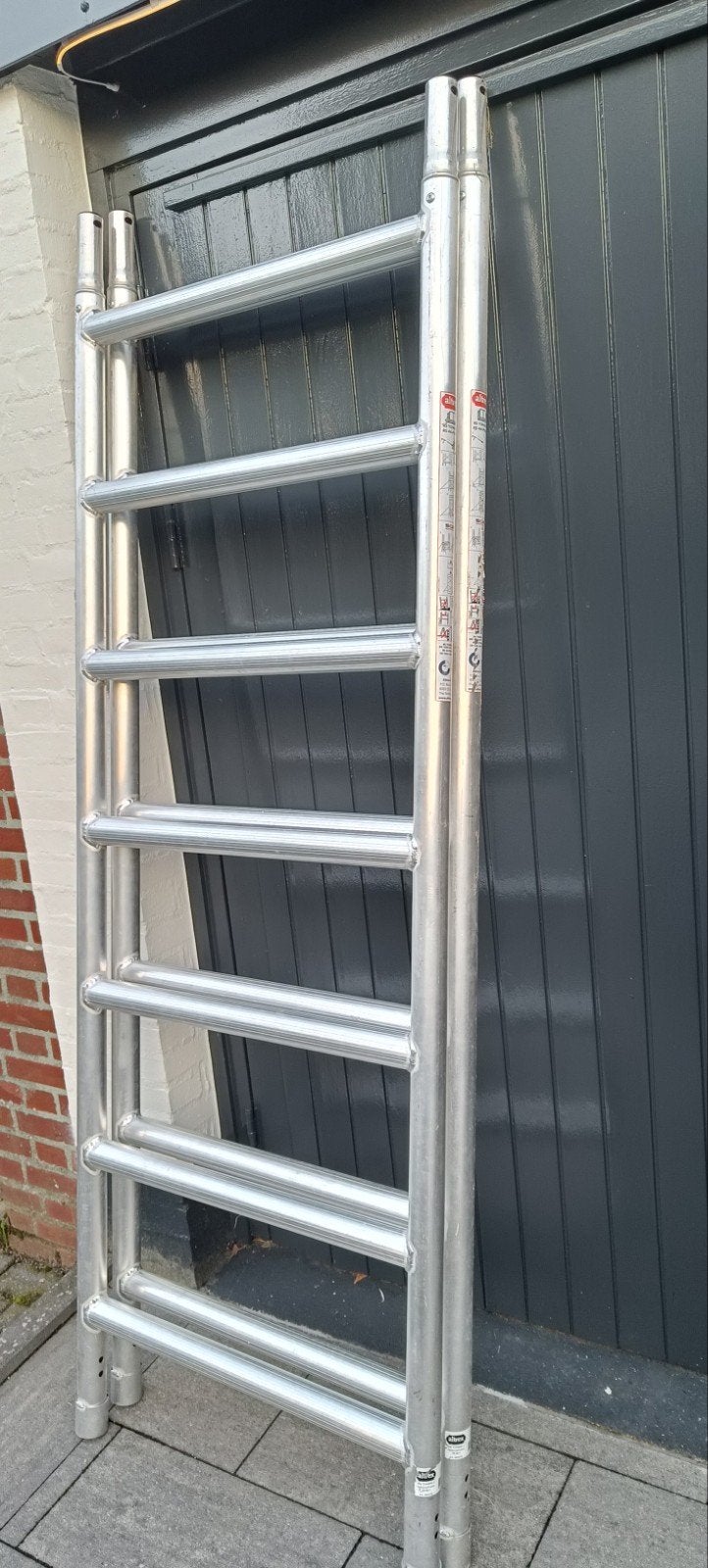 Altrex RS Tower 41 Steiger Rand, Doe-het-zelf en Verbouw, Ophalen, 2 tot 5 meter, Gebruikt, Altrex
