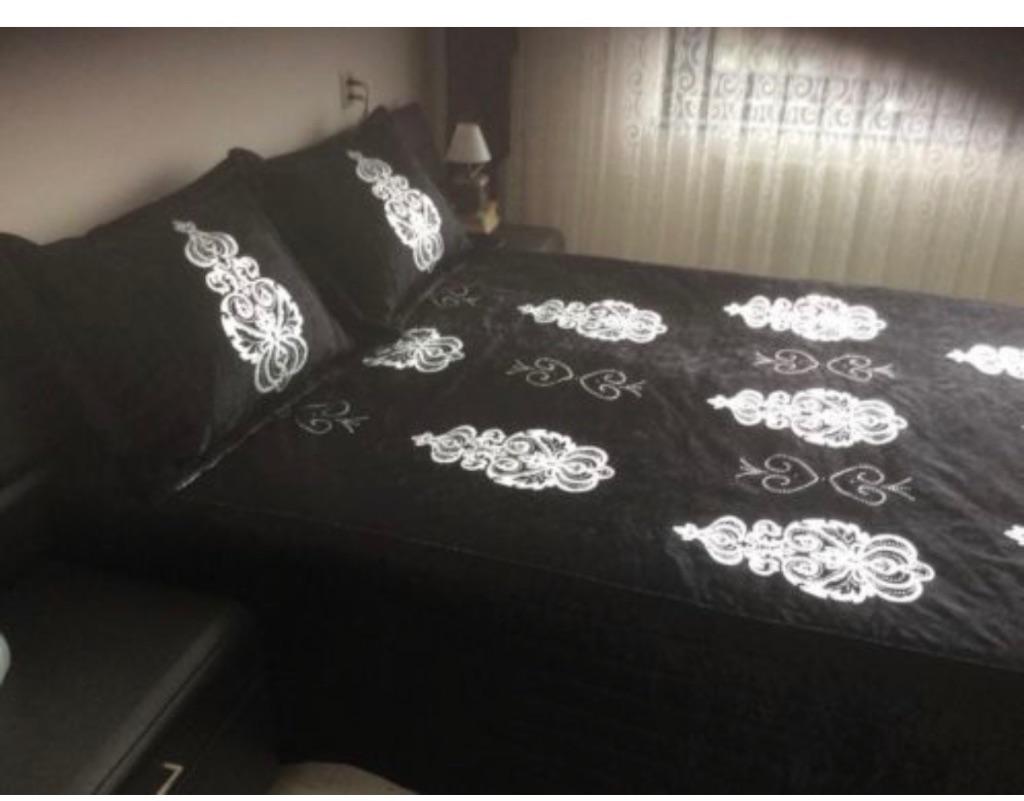 Beddensprei, Huis en Inrichting, Slaapkamer | Beddengoed, Ophalen, Zwart, Overige typen, Tweepersoons
