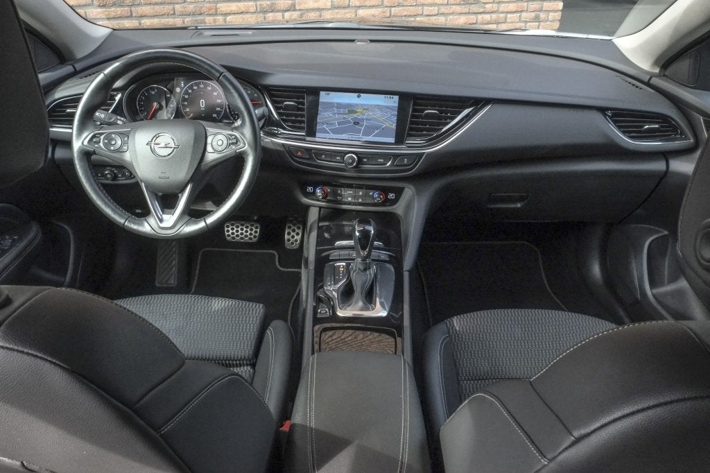 Opel Insignia Grand Sport 1.5 T Innovation | ACC | Achteruit, Auto's, Gebruikt, Euro 6, 4 cilinders, 700 kg