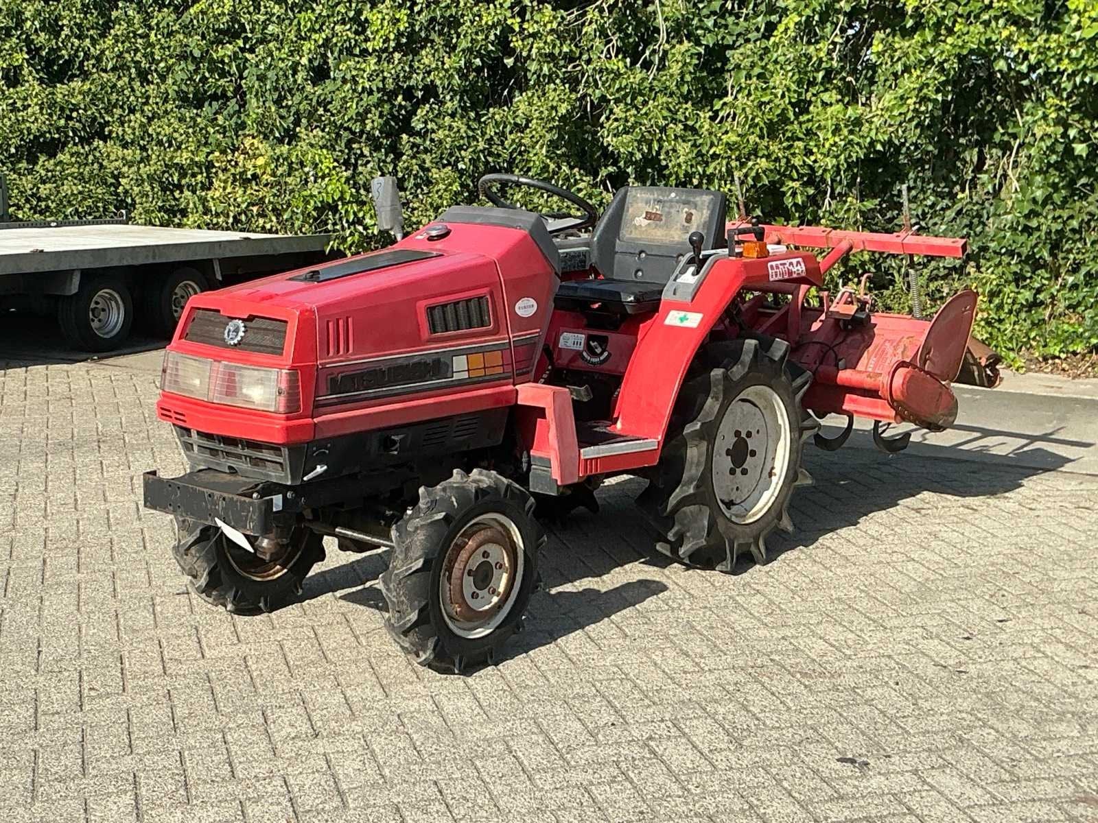 Mitsubishi MT14 ( 4wd ) Minitractor, Overige typen