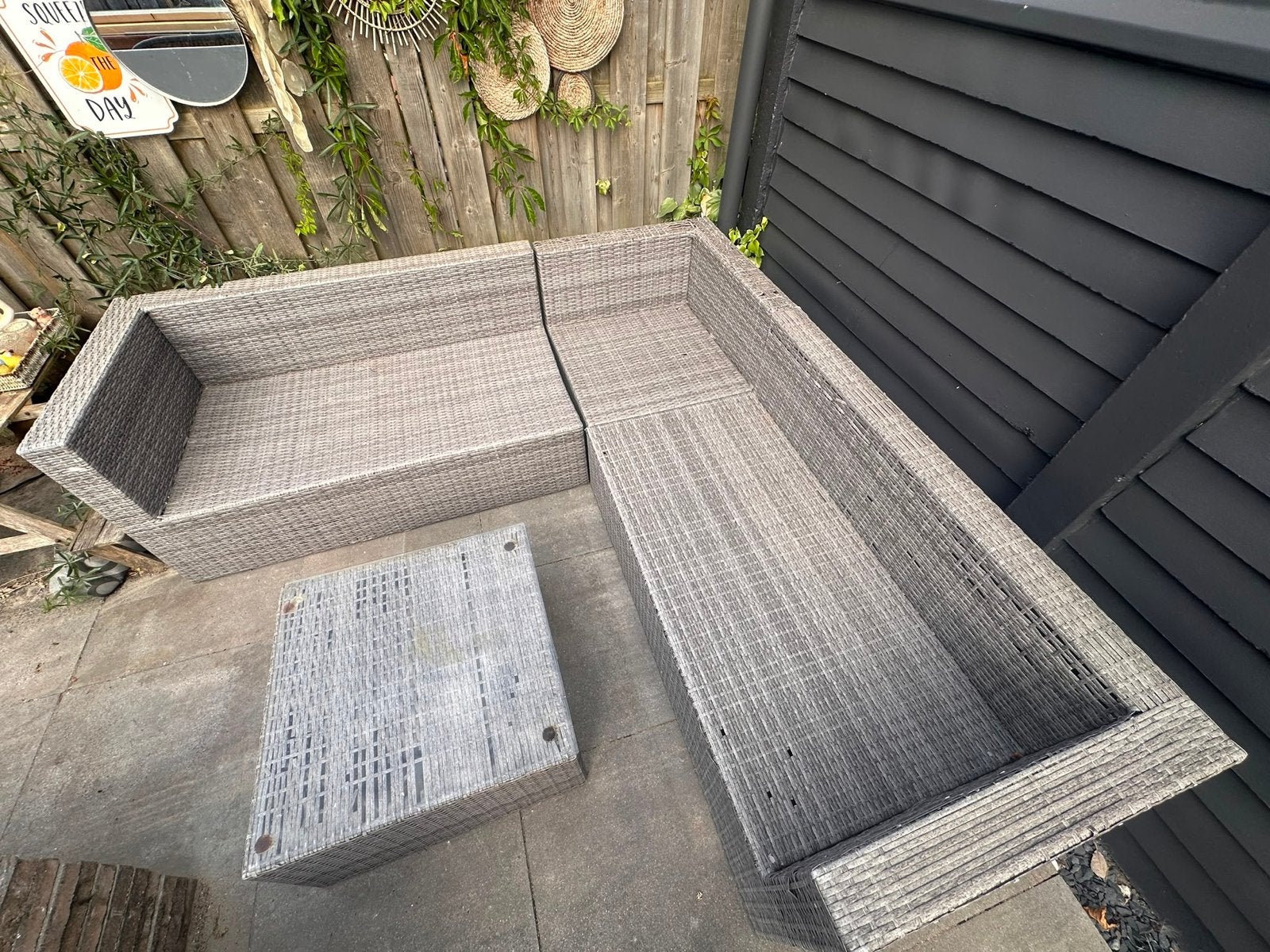 Comfortabele loungebank met hoes en wasbare kussens, Tuin en Terras, Tuinsets en Loungesets, Ophalen, 4 zitplaatsen, Gebruikt