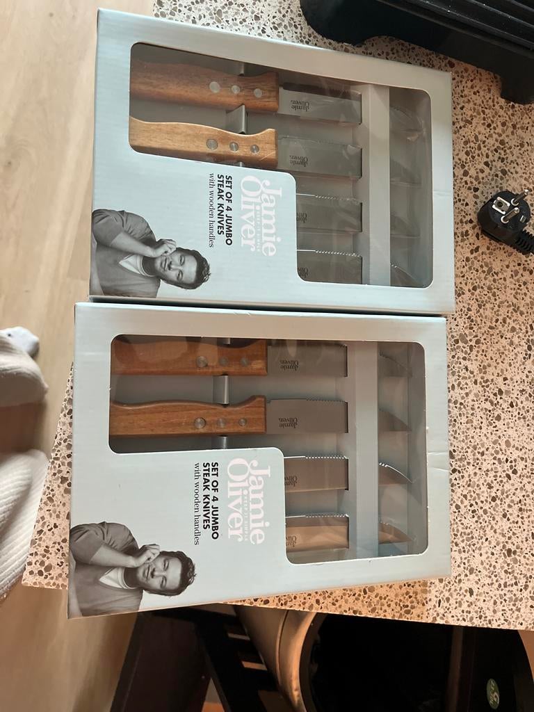 Jamie Oliver Jumbo Steakmessen Set (2x 4 stuks), Ophalen, Nieuw, Hout, Los bestek