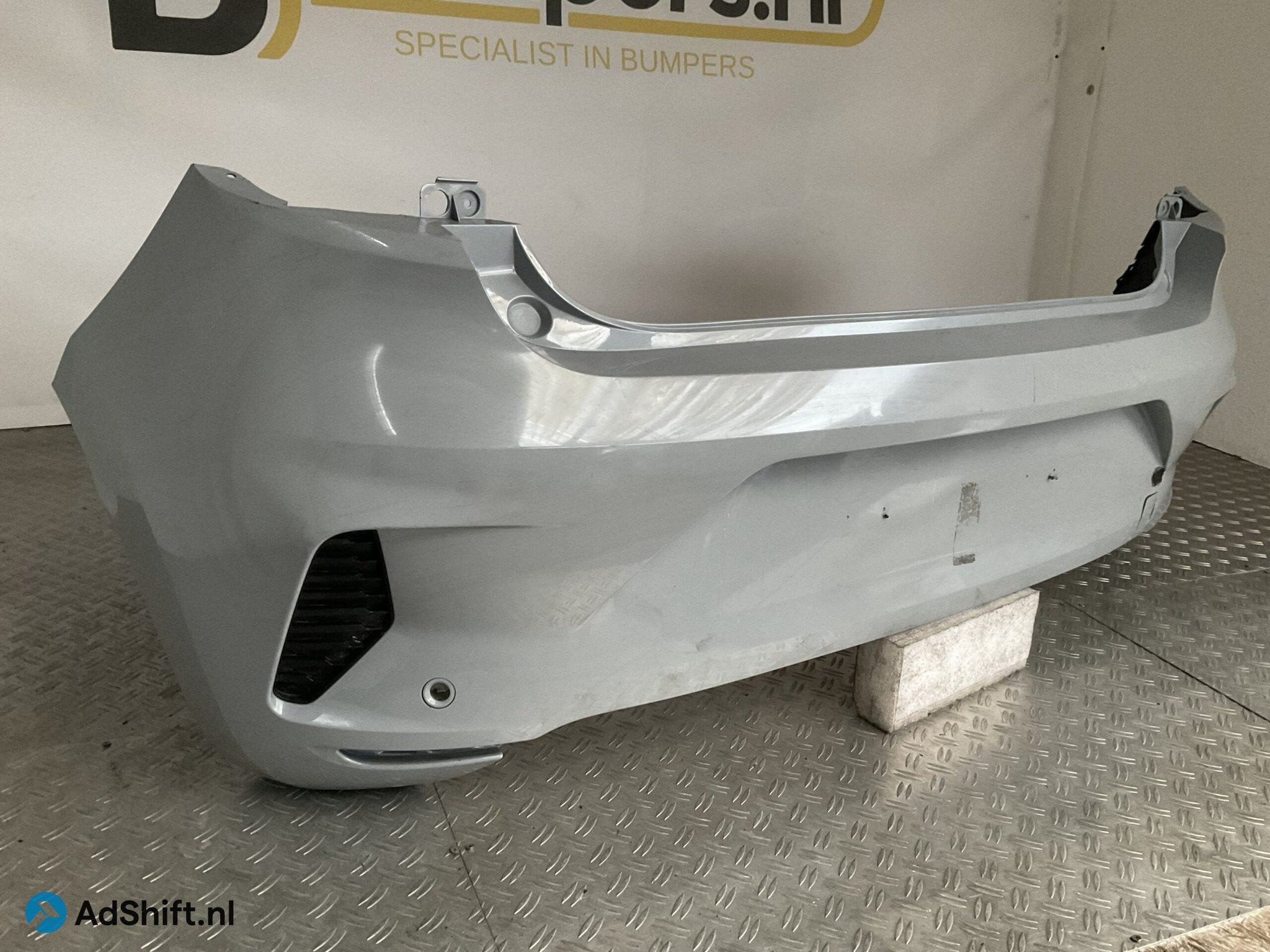 Bumper Renault Clio 5 22-25 Facelift 850237047R Achterbumper, Bumper