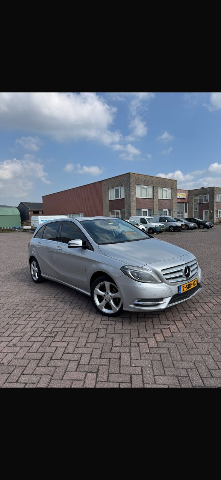 Mercedes-Benz B-Klasse 1.6 B180 5DRS Blue EFF 2013 Grijs, Auto's, Mercedes-Benz, Voorwielaandrijving, Euro 5, 1200 kg, Handgeschakeld