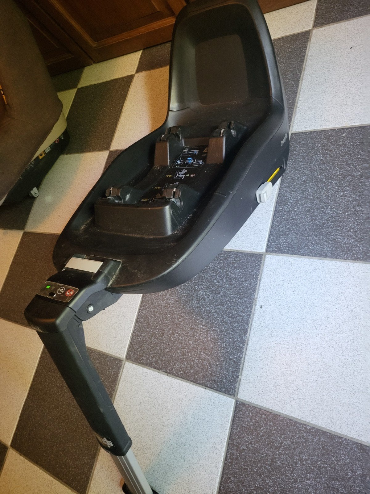 Maxi-Cosi 2wayPearl autostoel met 2wayFix base, Ophalen