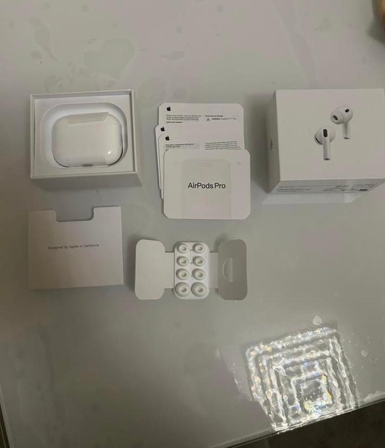 Apple AirPods Pro 2e generatie - Nieuw in doos
