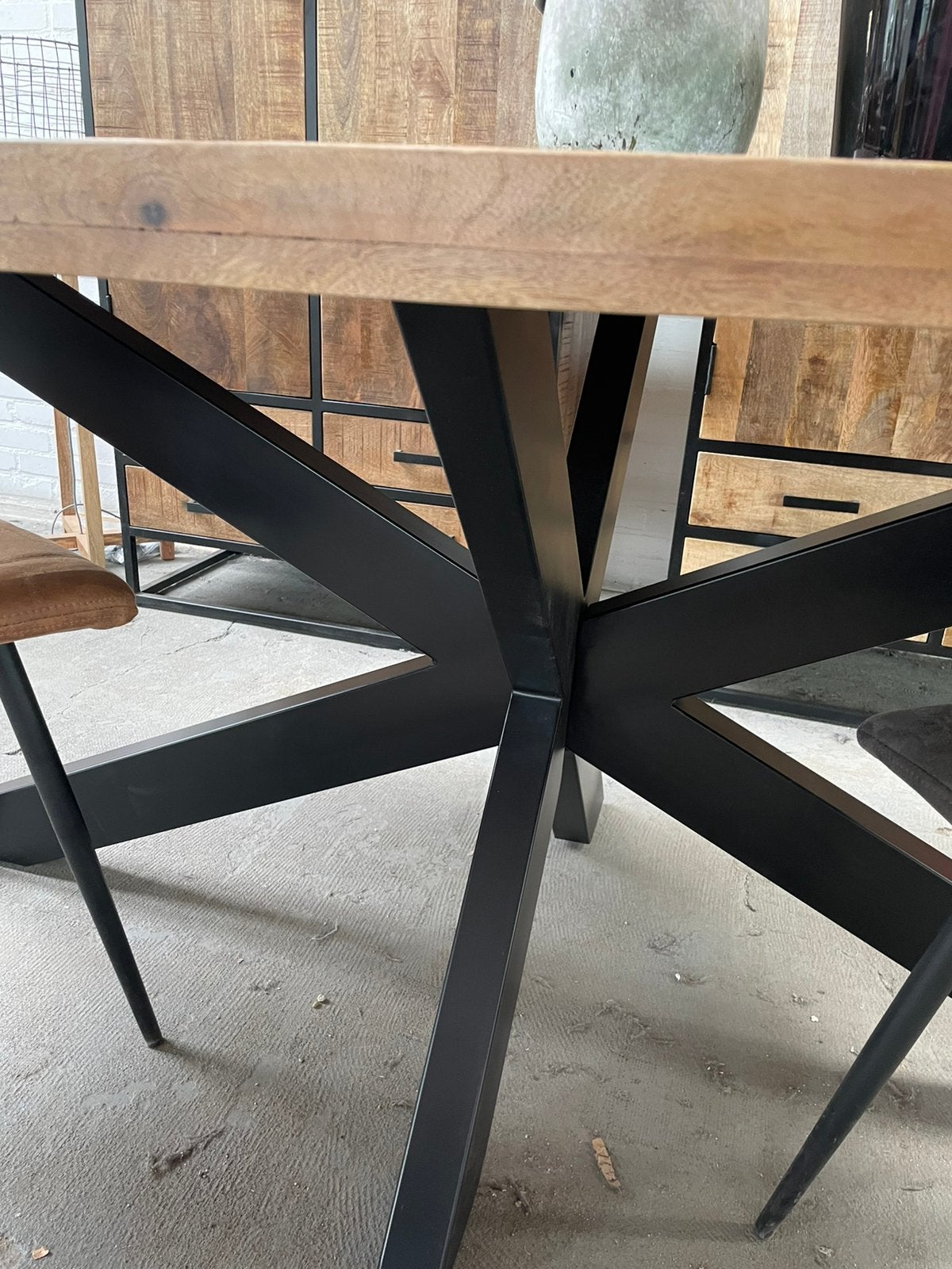 Magazijn leegverkoop eettafel deens ovaal mangohout matrix, Huis en Inrichting, Hout, Nieuw, Ophalen of Verzenden, Info@wkhome.nl