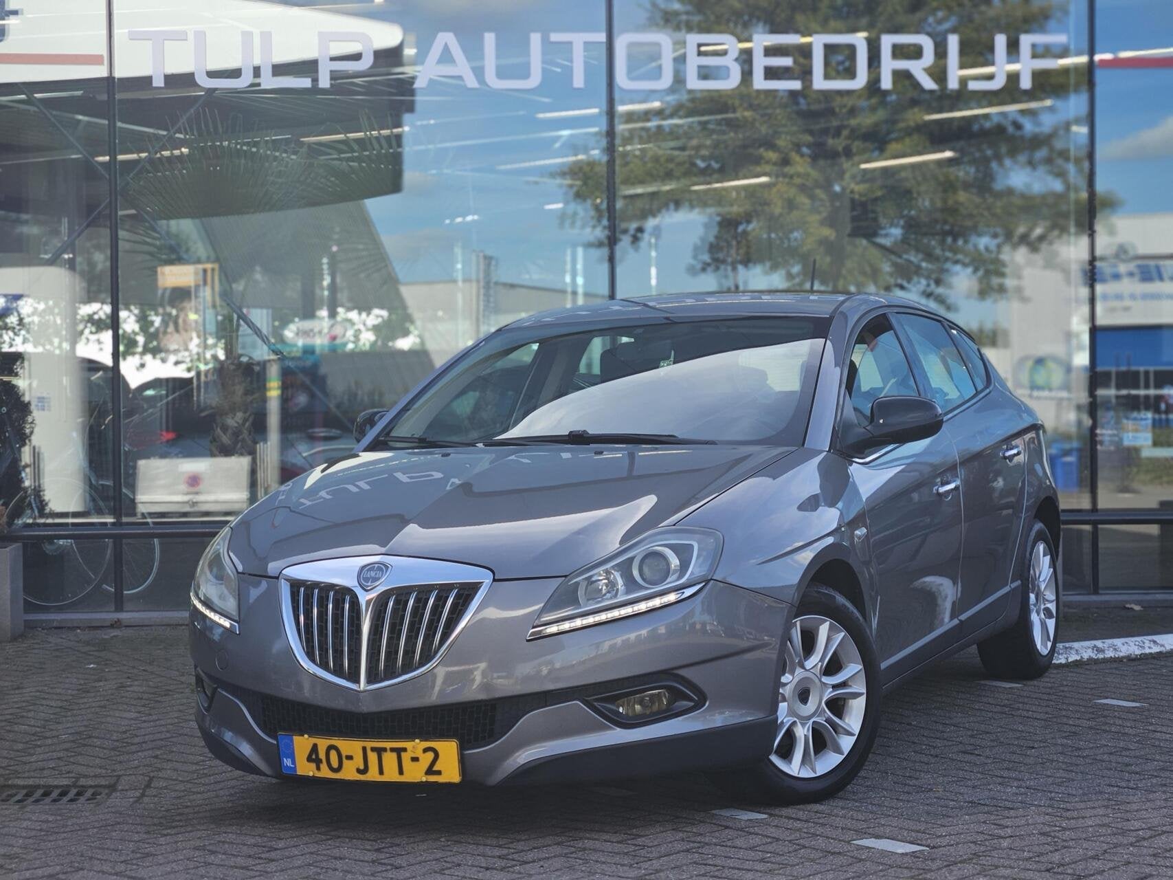 Lancia Delta 1.4-16V Argento Nette staat! Airco Clima Trekha, Auto's, Stof, Gebruikt, 4 cilinders, Origineel Nederlands