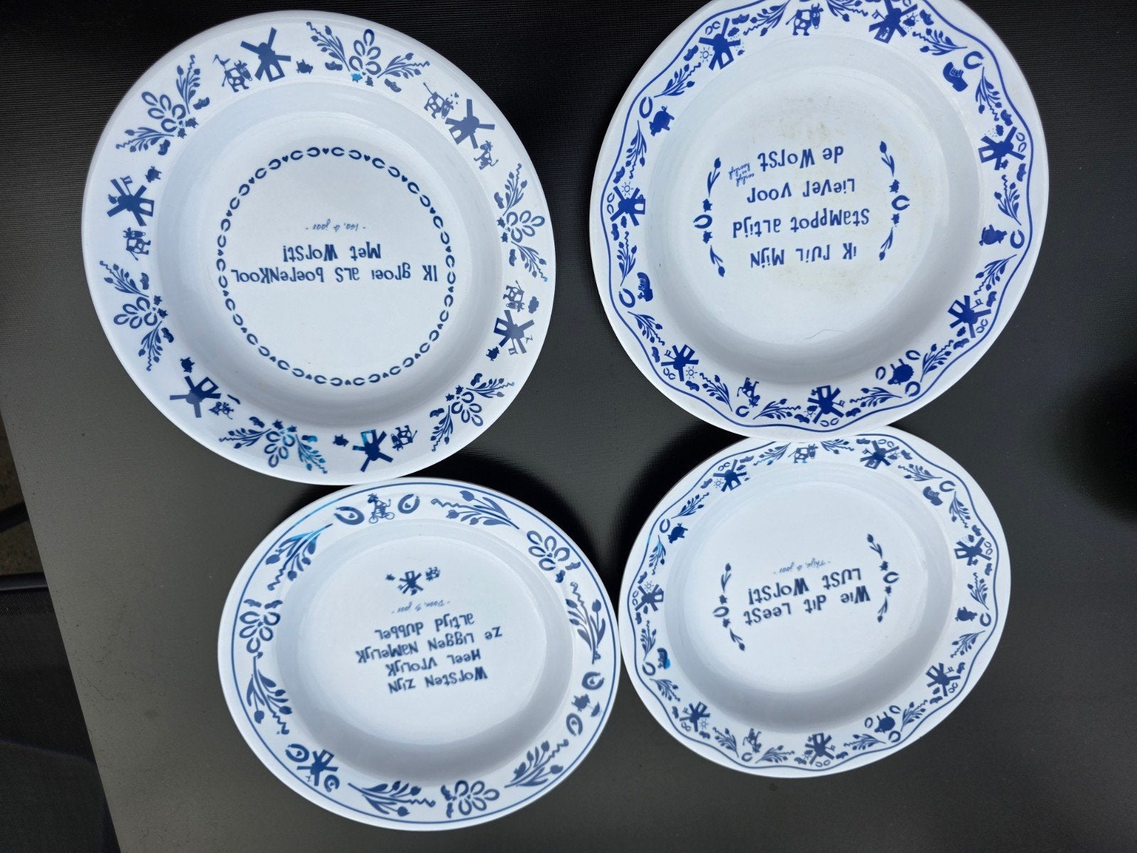 4 Unox Kinderspreuken Melamine Borden - Blauw/Wit, 23cm, Kunststof, Gebruikt, Overige merken, Ophalen of Verzenden