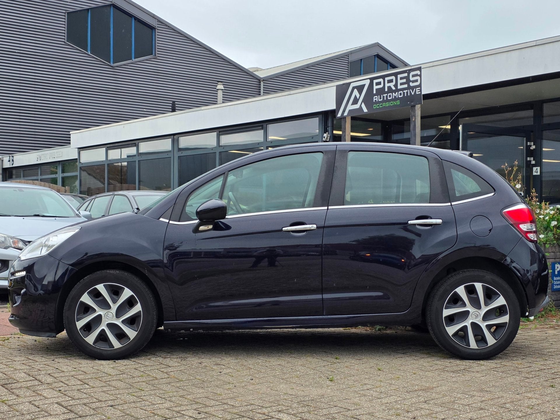 Citroen C3 1.2 PureTech Selection |CLIMA|CRUISE|NAVI|CARPLAY, Auto's, Citroën, Voorwielaandrijving, Stof, Gebruikt, 1199 cc