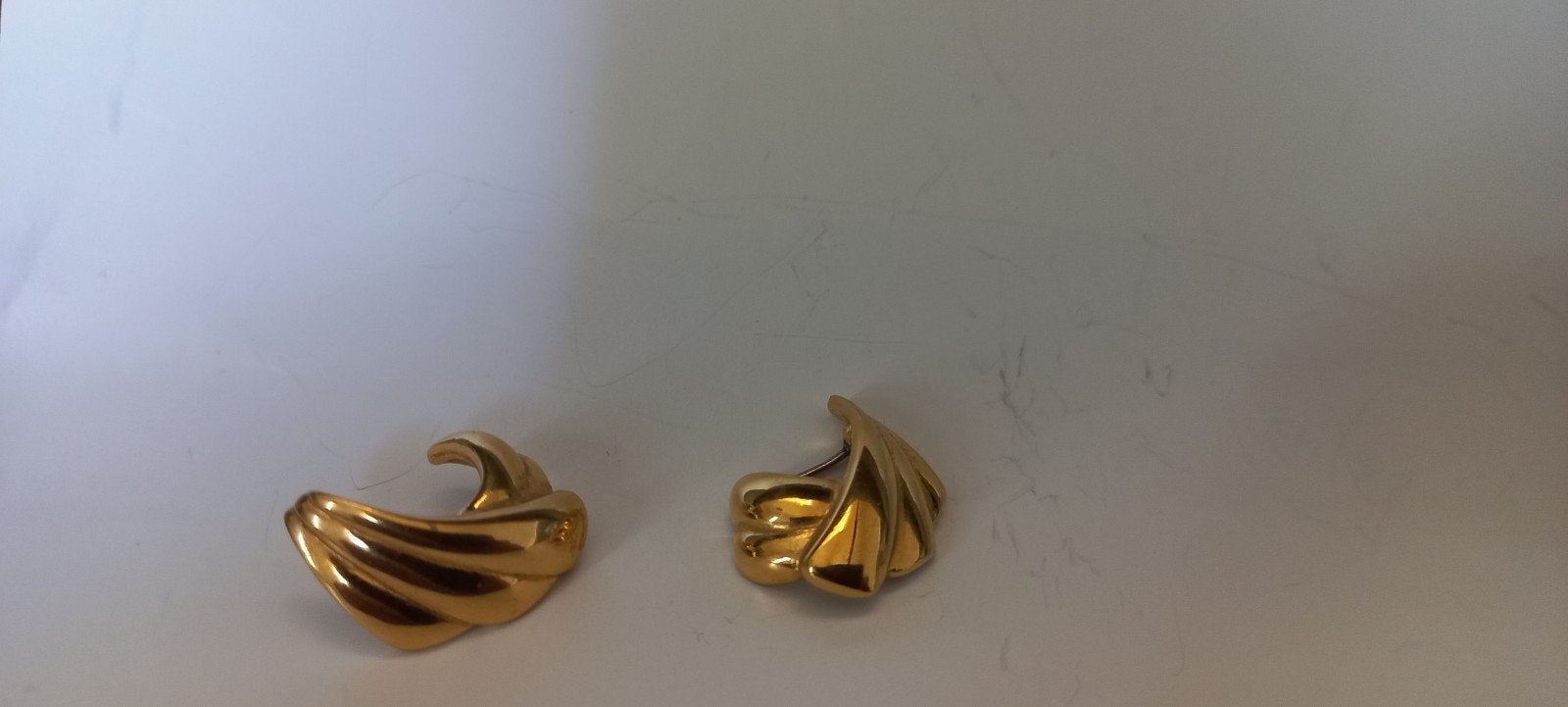 Vintage Napier Gouden Oorbellen - Elegant en Tijdloos, Sieraden, Tassen en Uiterlijk, Overige materialen, Ophalen of Verzenden