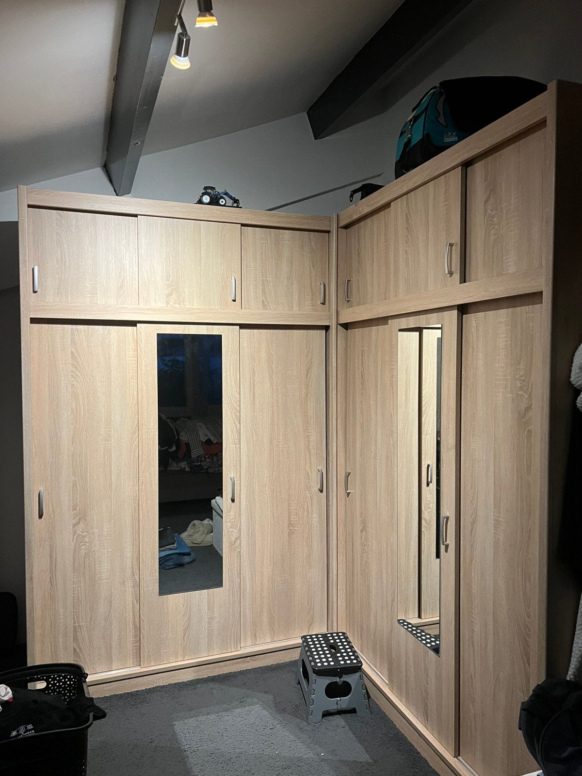 Kledingkast (2 stuks ), Huis en Inrichting, Kasten | Kledingkasten, Houten grote kledingkast, 200 cm of meer, 150 tot 200 cm, Zo goed als nieuw