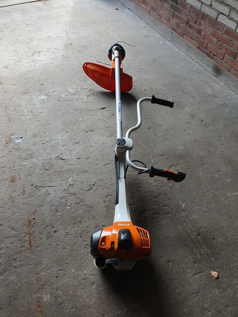 Stihl fs 561c bosmaaier, Ophalen, Gebruikt, Benzine