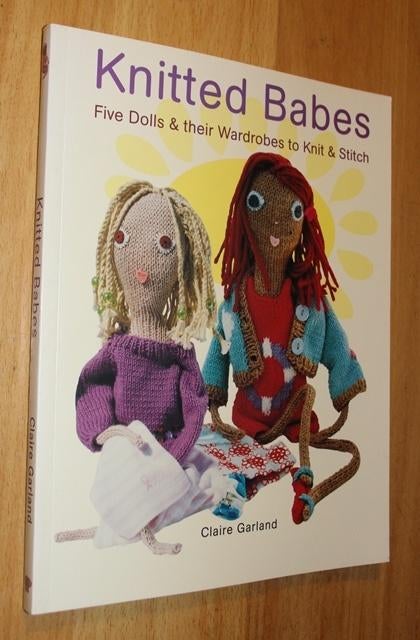 Knitted Babes Five Dolls &Their Wardrobes - 91036, Ophalen of Verzenden, Zo goed als nieuw, Breien en Haken