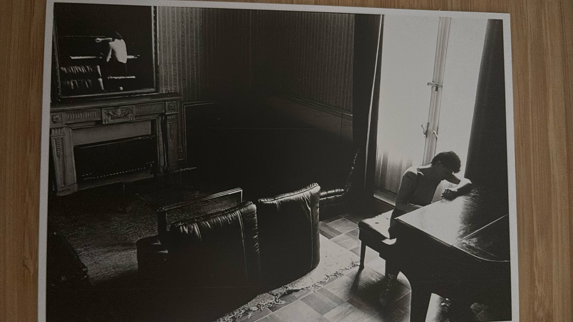 Herman Brood Ansichtkaart fraai beeld Herman aan de piano, Ophalen of Verzenden, 1980 tot heden, Ongelopen, Sterren en Beroemdheden