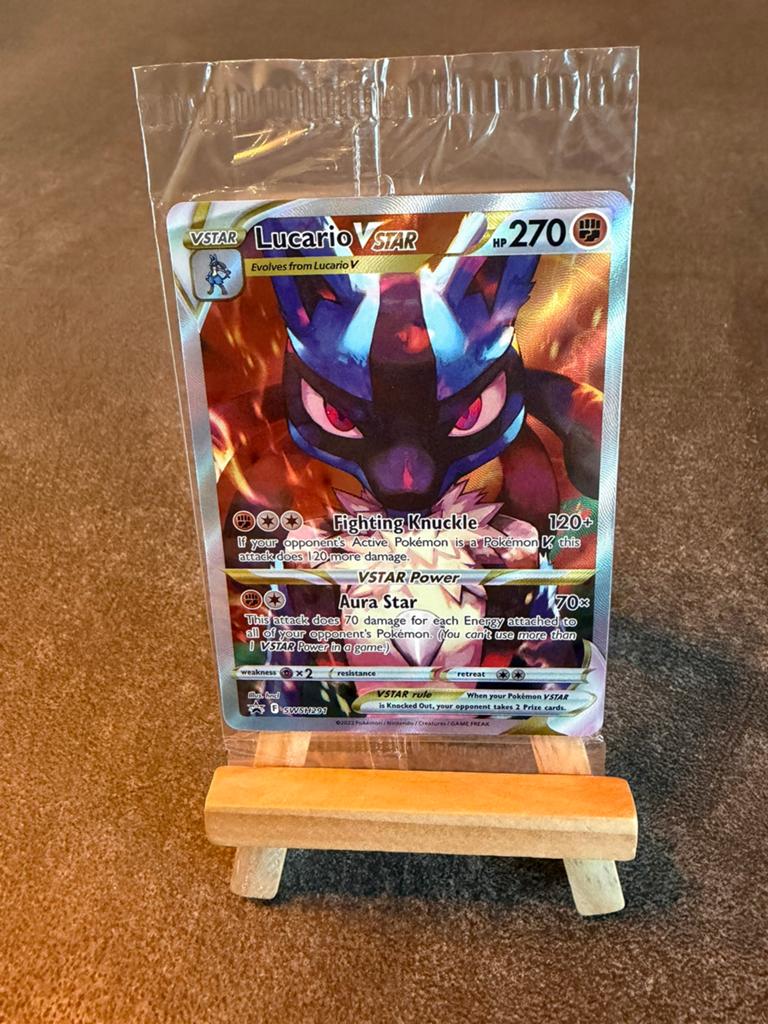 Lucario Vstar Pokemon Promo swsh291, Ophalen of Verzenden, Zo goed als nieuw