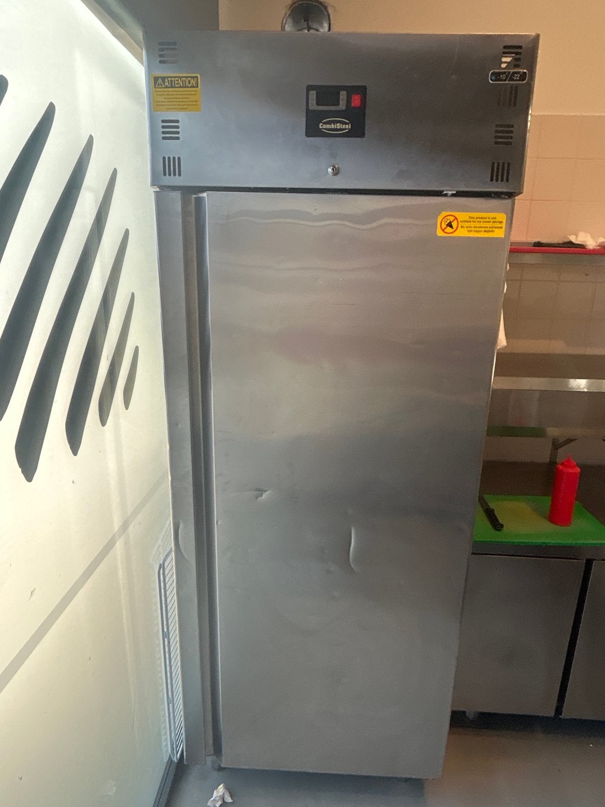 CombiSteel Professionele Vriezer VL8-P-DX, Gebruikt, 200 liter of meer, 60 cm of meer, Met aparte vriezer